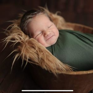 Meet your Posher, Robin